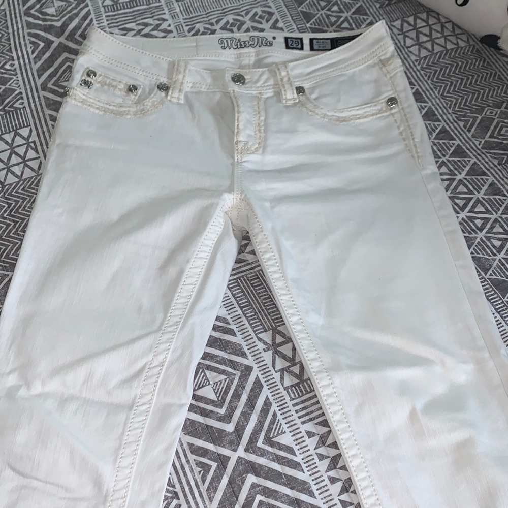 Miss Me White Jeans